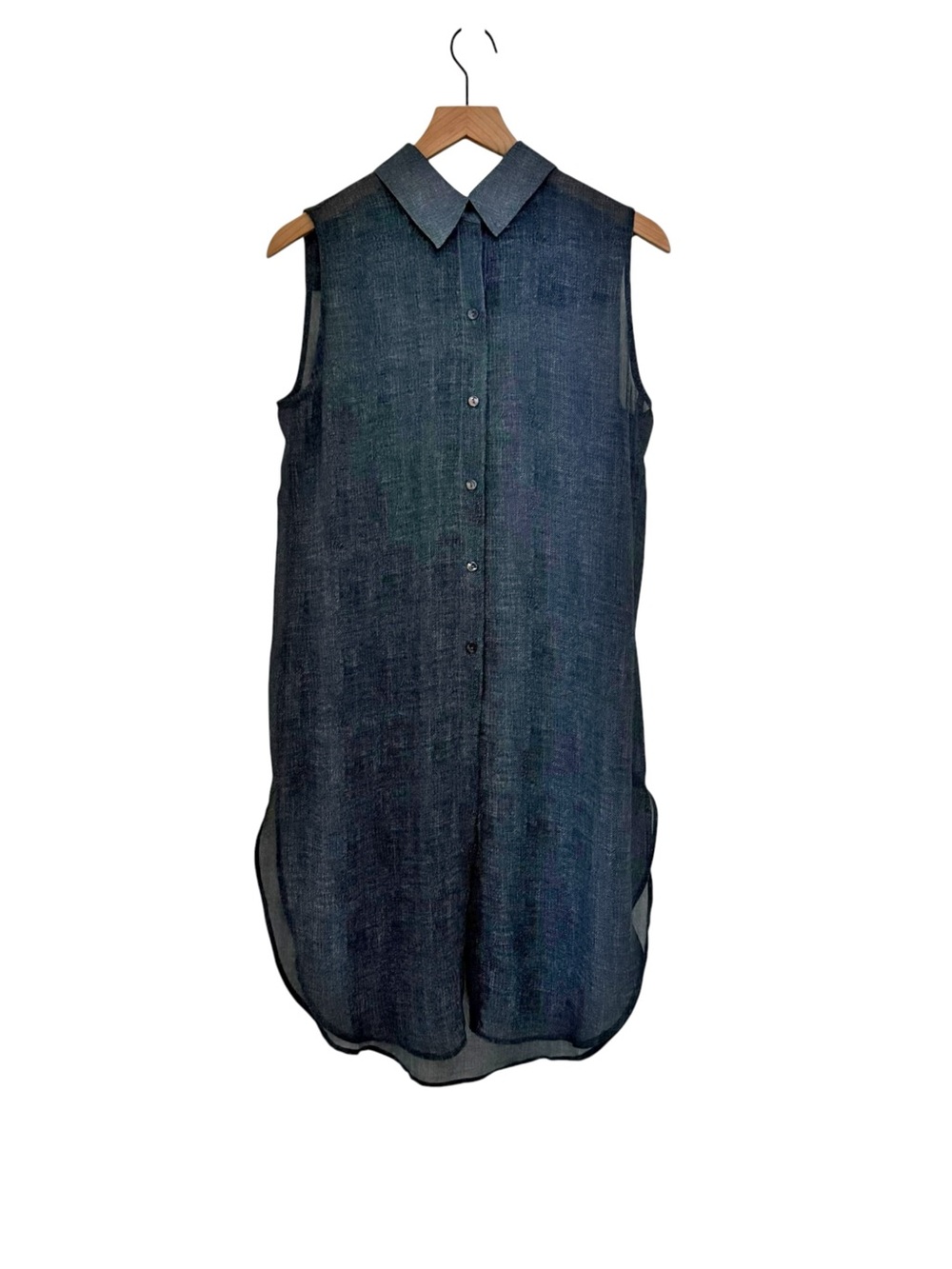 Chico’s Sheer Denim Look Sleeveless Button Front Tunic Top
